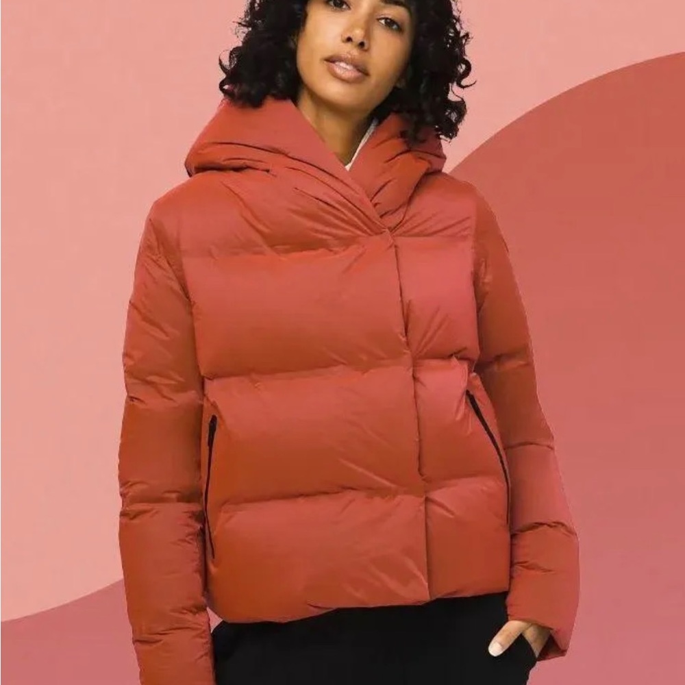 Lululemon Copped Puff Jacket - Picture 2 of 7